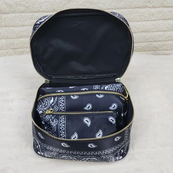 Blue Or Black Bandana Hard Case Make - Up Bag Purse Set of 3 per color - Picture 15 of 16